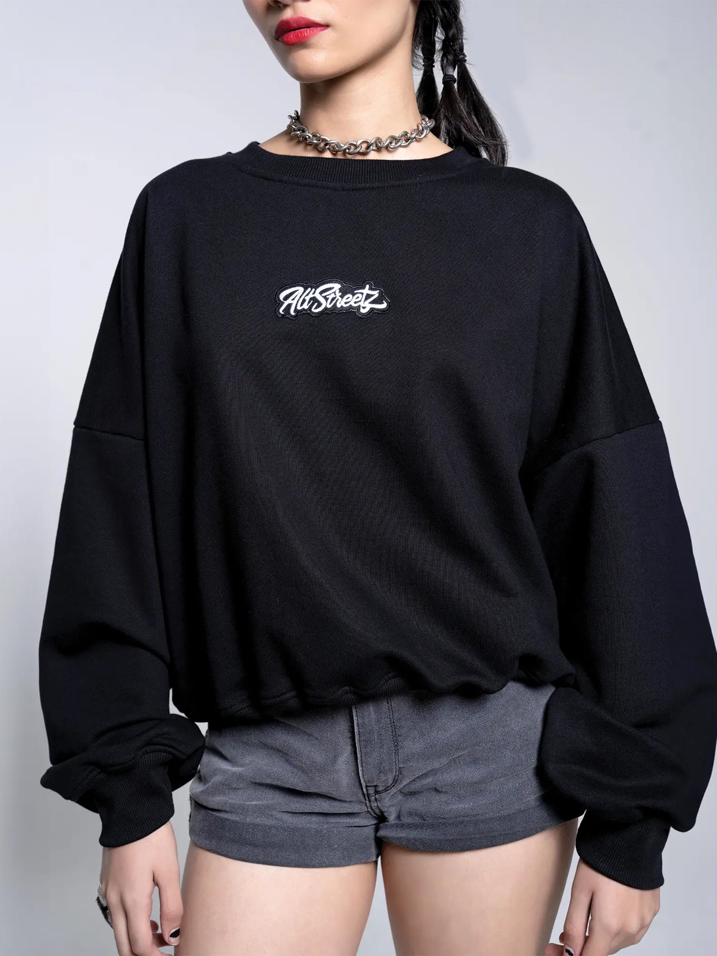Bold Black Oversized Sweatshirt
